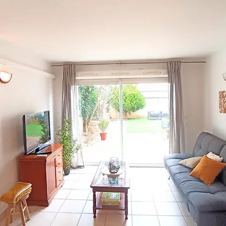 Grand T2 Lumineux Avec Jardin Prive Apartment